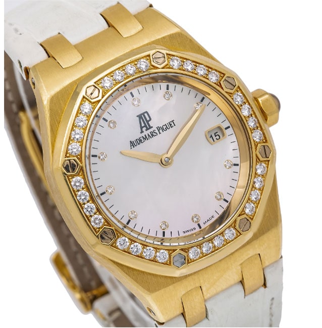 Audemars-Piguet-Royal-Oak-Lady-67601BA.ZZ.D012CR.03-33MM-White-FACTORY-Mother-of-Pearl-Dial-With-Leather-Bracelet2